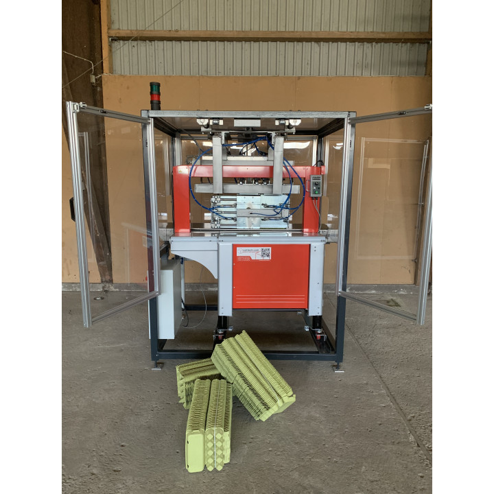 Inline compression and strapping unit